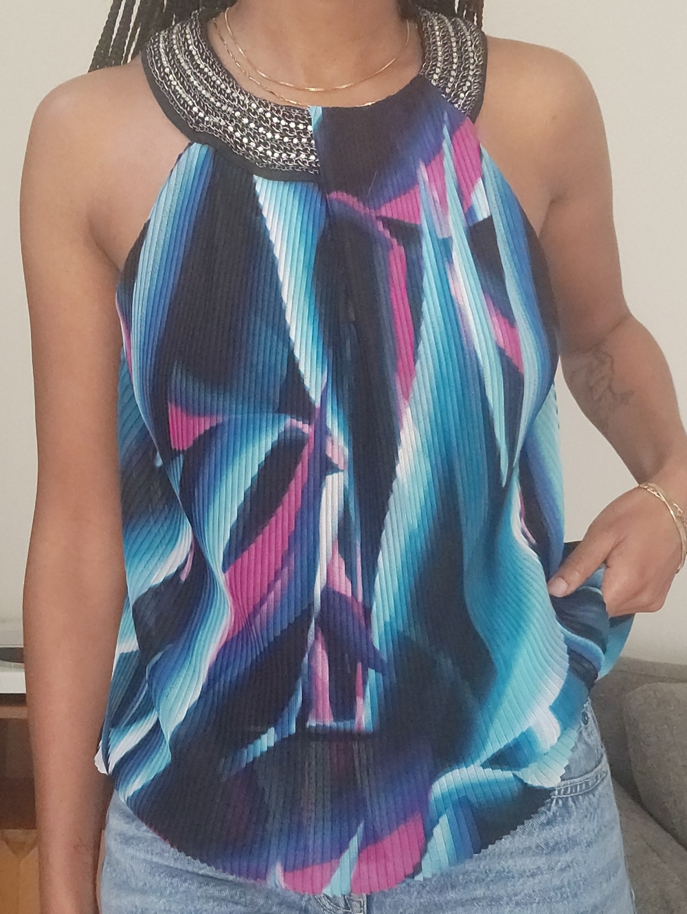 Alfani Pleated Bubble Hem Tank Top Small Beaded Neck Abstract Print